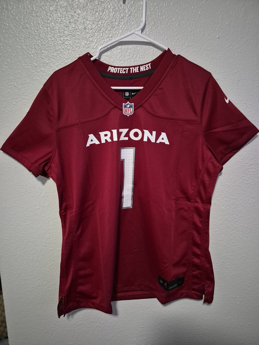 Womens Nike NFL Arizona Cardinals Kyler Murray #1 Red Football Jersey Size L